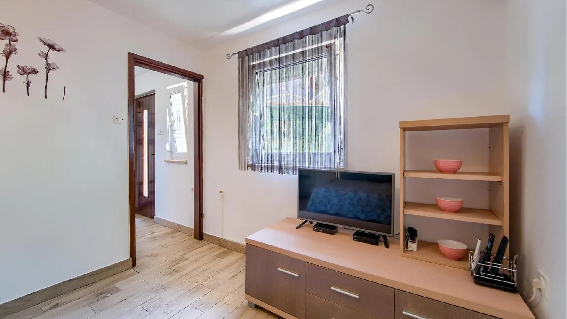 Beautiful Apartment In Pula With Wifi